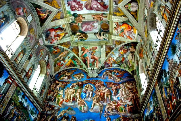 Una imagen del techo de la Capilla Sixtina