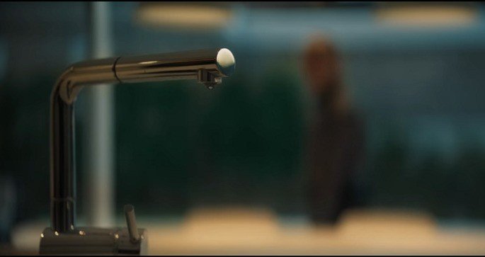 El final de la película: La casa, grifo que fluye.