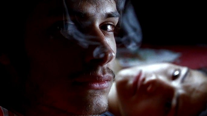 Amores Pertos (2000)