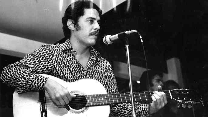 Chico Buarque actuando en 1971.