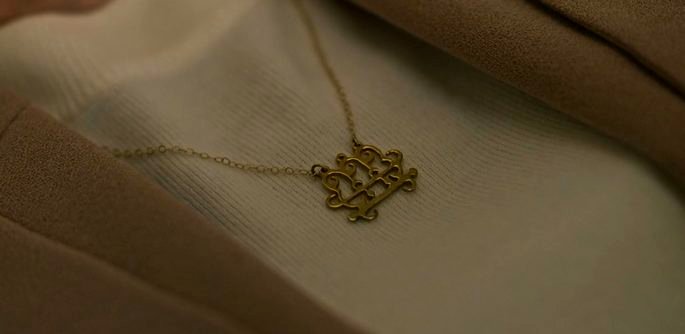 collar de culto