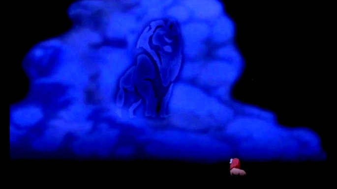 El fantasma de Mufasa aparece en el cielo.