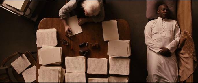 Eli dictando la Biblia
