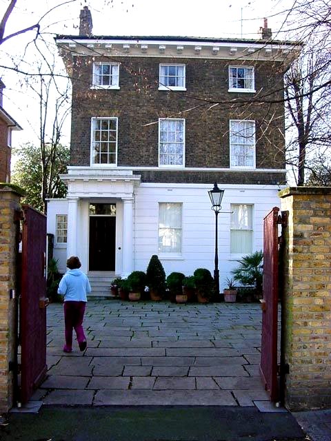 Paul's House en Londres, donde se grabó la demo para piano de la primera versión de Hey Jude.