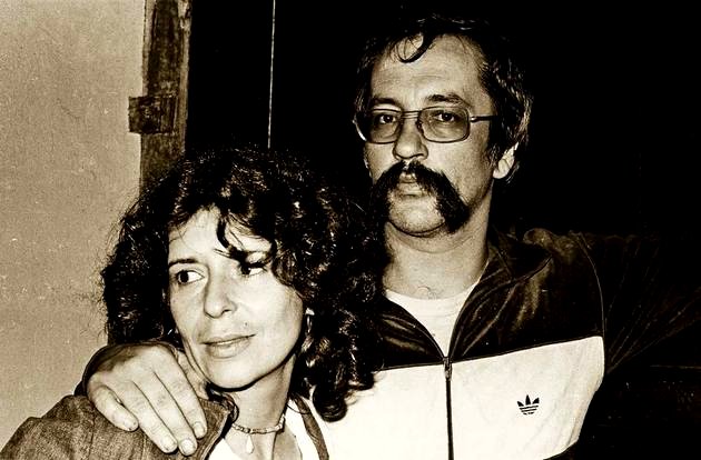 Foto de la pareja Alice Ruiz y Paulo Leminski.