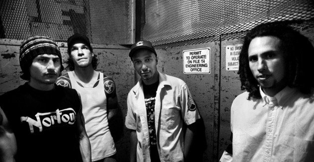 Retrato de la banda Rage Against the Machine